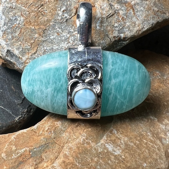 Amazonite & Larimar pendant - Picture 2 of 5